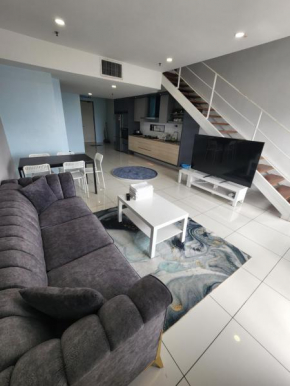 Sunrise Gurney Executive Premium Large Suite